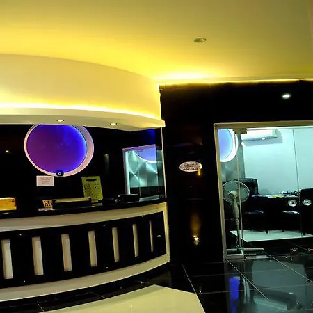 My Diva Hotel *